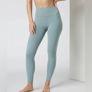 Vuori AllTheFeels Leggings - Vintage Pistachio Women’s Size XS